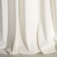 Zamatový zatemňovací záves Eurofirany RIA s riasiacou páskou, 140x270 cm, krémový, 1 ks, tepelnoizolačný, do obývačky a spálne, 290 g/m² 8