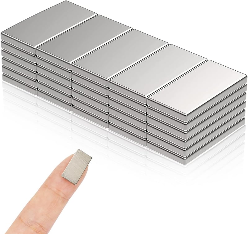 EXIN DEHCEN 30 db Öntapadós Neodímium Mini Mágnes - Erős Lapos Téglalap Alakú 20x10x1 mm Fém Mágnesek Fehértáblához, Hűtőhöz, Fotókhoz