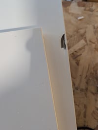 Skrinka pod umývadlo Negrari 9002KAM z PVC, 2-dverová, 60x50x85 cm, biela, na vnútorné aj vonkajšie použitie — poškodená (stav: pozri 2. obrázok) 4