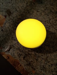 Lampă de camping cu LED JOYEKY, cu schimbare de culoare RGB, 8400 mAh – defectă, funcționează parțial: sticlă crăpată, funcționare intermitentă (stare: vezi poza a 2-a) 4