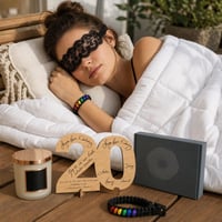 Pachet Relaxare Sesiune: Pătură ponderată 7kg + mască somn + lumânare + felicitare lemn + brățară 1