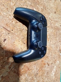 Controller wireless PlayStation DualSense PS5 Midnight Black — defect, funcționează parțial: joystick-ul stâng trage (stare: vezi a 2-a imagine) 2