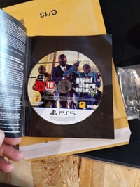 Joc video de acțiune-aventură Rockstar Games Grand Theft Auto V GTA 5 - PlayStation 5, stare outlet, desfăcut 2