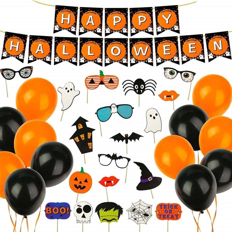 Koogel 40 részes Halloween Dekoráció Szett - Latex és Karton Elemek