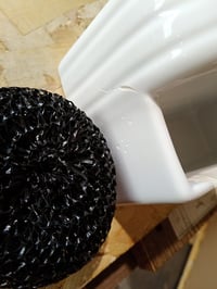 Keramický držiak na špongiu Autumnlife 450 ml biely - Dávkovač mydla — Dávkovač mydla chýba a na 2 miestach je prasknutý (stav: pozri 2. obrázok) 5