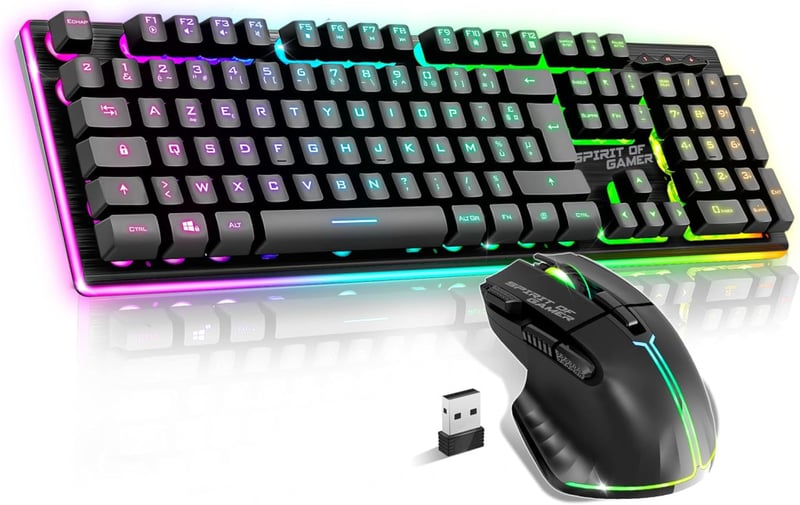 SPIRIT OF GAMER Ultimate 600 RGB vezeték nélküli gamer billentyűzet és egér szett - félmechanikus, 120 órás üzemidő, PC/PS4/PS5/Xbox kompati
