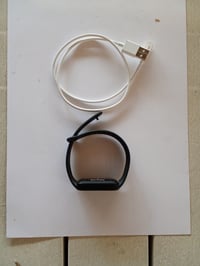 Inteligentný náramok Xiaomi Smart Band 9 Active v čiernej farbe, so snímačom tepovej frekvencie, krokomerom a AMOLED displejom 2