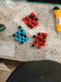 HoaaiGo set štipaljki za zatvaranje vrećica na pritisak, plastične kopče za zatvaranje vrećica, crvene i plave, 15 komada 3
