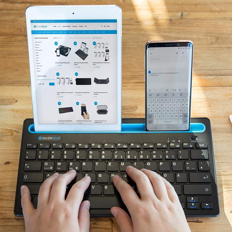 Silvergear vezeték nélküli billentyűzet telefon- és tablettartóval, QWERTZ, fekete