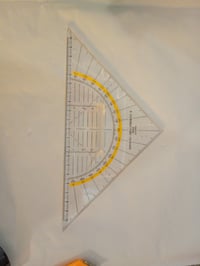 Echer geometric Aristo AR1555/2 cu etui, ipotenuză de 22,5 cm, mâner fix — produsul prezintă crăpături (stare: vezi imaginea 2) 2
