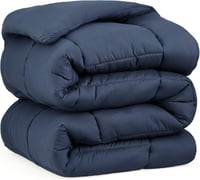 Bedsure Téli Paplan 240x220 - Meleg, Puha, Antiallergén Steppelt Takaró, Kék 7