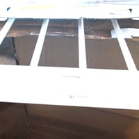 Poartă de siguranță Munchkin Lindam Sure Shut Axis 76-82 cm, alb — Vopseaua este sărită pe bara inferioară a produsului (stare: vezi imaginea 2) 2