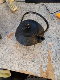 Ceainic din fontă IBILI cu infuzor, negru, 0,72 litri, interior emailat, compatibil cu plita cu inducție, stil japonez 2