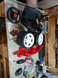 Mașinuță electrică pentru copii Feber Twinkle Car 12V cu telecomandă, faruri LED, roșu, pentru copii de 3-6 ani, utilizată 3