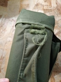 Mil-Tec Patrol Canteen 2 literes katonai kulacs tokkal és hevederrel, olívzöld - használt, enyhén foszló (állapot: lásd a 2. képet) 2