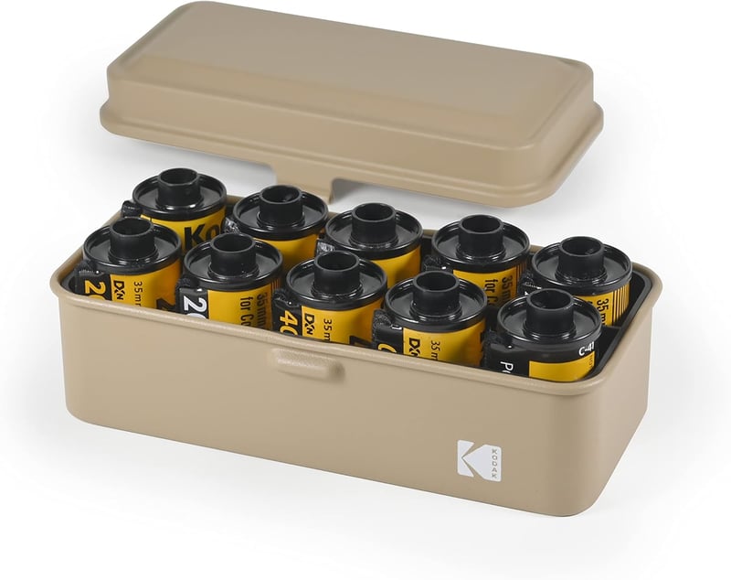 Kodak retro acél filmtároló doboz 120/135-ös tekercsekhez, bézs