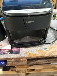 Teplovzdušná fritéza COSORI TurboBlaze XXL 6L, 9 v 1, DC – chybná, čiastočne funkčná: predná časť je prasknutá na dvoch miestach (stav: pozri 2. obrázok) 2