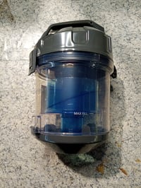 AmazonBasics Zsák nélküli hengeres porszívó — 1,5 literes portartály (alkatrész) 3