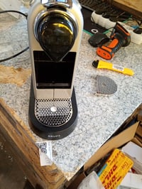Kapsulový kávovar Nespresso Krups CitiZ XN741B v striebornej farbe – Nádržka na vodu — Bez nádržky na vodu (stav: viď 2. obrázok) 5
