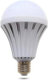 E27 LED Vészvilágító Izzó - Okos, Indukciós, Újratölthető, Energiatakarékos, 9W 1