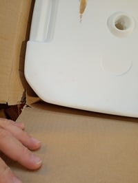 GARDENIX stalak za suncobran četvrtasti, bijeli, plastični s izgledom ratana, punjiv pijeskom, vodom ili šljunkom, za vrt, terasu ili plažu 4