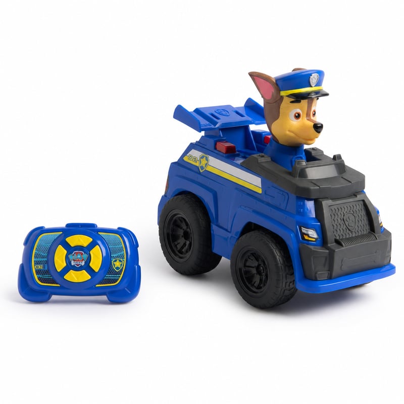 PAW Patrol Chase távirányítós rendőrautó fényeffektekkel — hibás, részben működik: önállóan mozgó, késve reagáló (állapot: lásd a 2. képet)