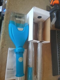 Aspirator pentru piscină cu baterii Bestway AquaTech, 150 cm, turcoaz-gri, recipient de 0,9 litri, pentru curățarea fundului piscinei 3