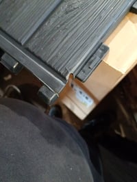 Ladă de depozitare pentru grădină VOUNOT XL 280 litri, 116x44x55 cm, antracit — două colțuri ale carcasei laterale sunt rupte (stare: vezi a 2-a imagine) 2