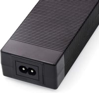 Tangspower 24V 2A akkumulátortöltő e-rollerhez, e-biciklihez - XLR csatlakozó 5