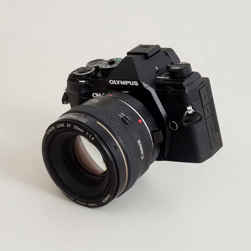 Canon EF/EF-S objektív adapter Micro Four Thirds kamerákhoz - Urth alumínium