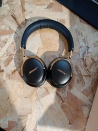 Bose QuietComfort Ultra 2. generációs Bluetooth fejhallgató, térhangzás, zajszűrő, mikrofon — töltőkábel nélkül (állapot: lásd a 2. képet) 3