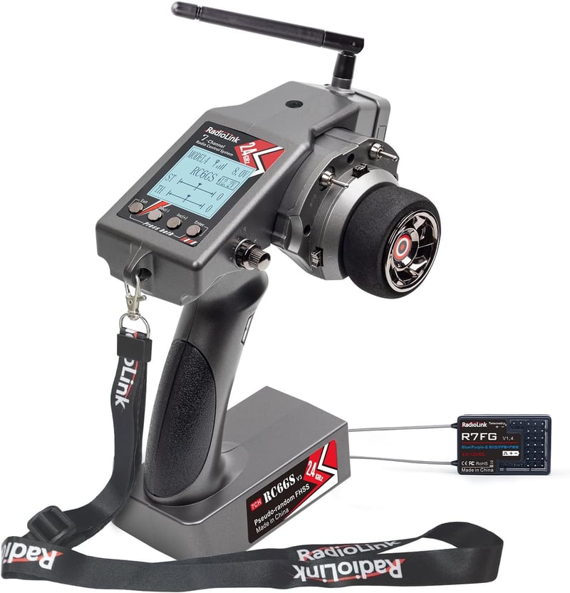 Radiolink RC6GS-V3 7 csatornás RC távirányító giroszkóppal 2.4GHz autóhoz drónhoz
