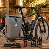 Pachet Biciclist: 4 cleme pantaloni + stop frână + lumină cască + 2 suporturi bidon + geantă + antifurt 1