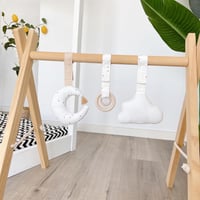 Caudblor Fa Babatornázó Játszószőnyeg Függő Játékokkal és Puzzle Elemekkel 1