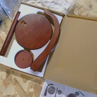 Suport rotativ magnetic UMLIPOT pentru depănarea firelor, pentru croșetat și tricotat, stil retro — prezintă urme de uzură și zgârieturi pe mai multe elemente (stare: vezi a 2-a imagine) 2