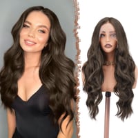 Perucă Lace Front FESHFEN – Păr sintetic lung, ondulat și creț, dantelă HD, șaten mediu, 70 cm, pentru femei 1