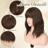 Perucă sintetică FESHFEN tip bob scurt ondulat, șaten mixt, cu breton, pentru femei, 35 cm, pentru utilizare zilnică, petreceri, cosplay 3