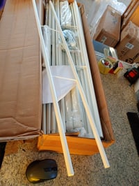 vidaXL Kovový rám postele s čelom, biely, 200x200 cm - Chybný, čiastočne funkčný — chybné, čiastočne funkčné: prasknutý prvok (stav: pozri 2. obrázok) 2