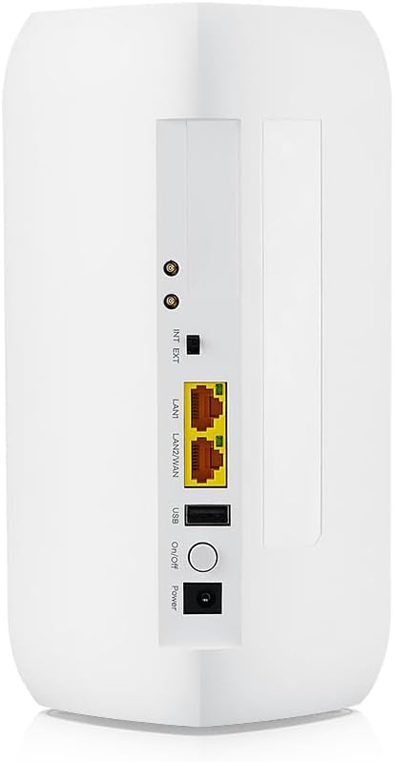 Zyxel FWA505 5G Beltéri Router | 4.67 Gbps | AX1800 WiFi 6 | Nebula Felhőkezelés | 64 Eszköz | Dual WAN | Gigabit LAN | Otthoni és Kisvállal - WiFi 6 | AX1800 | Indoor | 5G