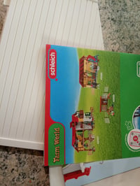 Set de joacă Cabinet Veterinar Schleich Farm World 42502 - 43 piese, cu medic veterinar și — suprafață uzată, zgâriată (stare: vezi a 2-a fotografie) 6