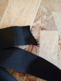 Borsetă unisex pentru copii PUMA Phase, negru 091165 - defect cosmetic: capătul cataramei este ușor desfăcut, dar produsul este funcțional (stare: vezi a 2-a imagine) 2