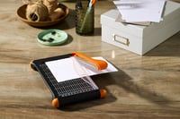 Páková rezačka papiera Fiskars 1077982, A5 na výšku / A4 na šírku, samoostriaca čepeľ, ochrana prstov 8