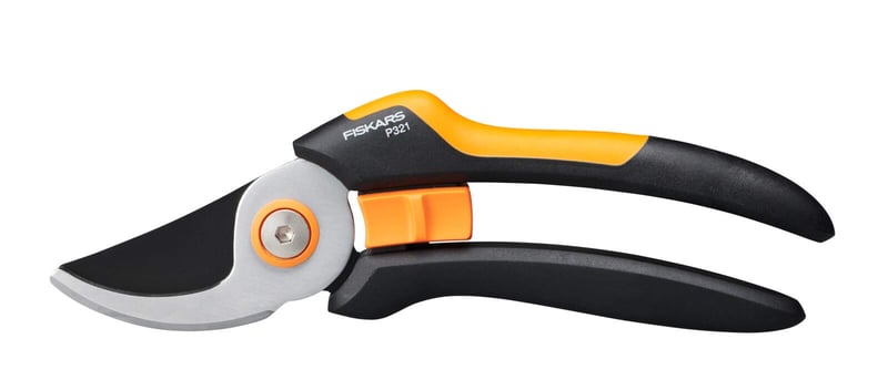 Foarfecă de grădină Fiskars Bypass Solid P321, mărimea M, pentru ramuri verzi, lamă din oțel inoxidabil cu strat antiaderent, 20,1 cm, negru/portocaliu