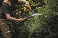 Fiskars PowerGear X HSX92 Fogaskerekes Sövényvágó Olló – Tapadásmentes Bevonat, Acél Pengék, 63 cm, Fekete/Narancs 6