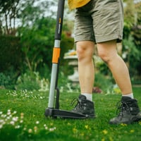 Fiskars Teleskopický vytrhávač buriny, nastaviteľná dĺžka 1 – 1,19 m, záhradný nástroj na odstraňovanie buriny 3