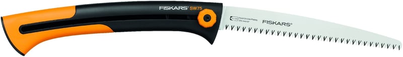 Fierăstrău manual Fiskars Xtract SW75 pentru lemn verde, dinți mari, lungime lamă 25,5 cm, lamă retractabilă din oțel inoxidabil, negru/portocaliu
