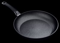 Fissler Adamant Classic tava od aluminija otporna na ogrebotine 28 cm, s neprijanjajućim slojem i drškom, za indukciju 6