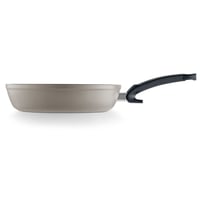 Hliníková panvica Fissler Ceratal Comfort, keramický povrch, 28 cm, bez PFAS/PTFE, nepriľnavá, indukčná, sivá 3