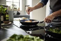 Sada 2 panvíc Fissler Essential Black 24 + 28 cm – hliník, keramický povrch, indukcia, bez PFAS/PTFE – vyrobené v Nemecku 6