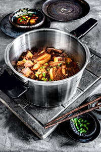 Oală sub presiune Fissler Vitaquick Premium (4,5 L, Ø 22 cm), oțel inoxidabil, 2 trepte de gătire, inducție, fabricată în Germania 2